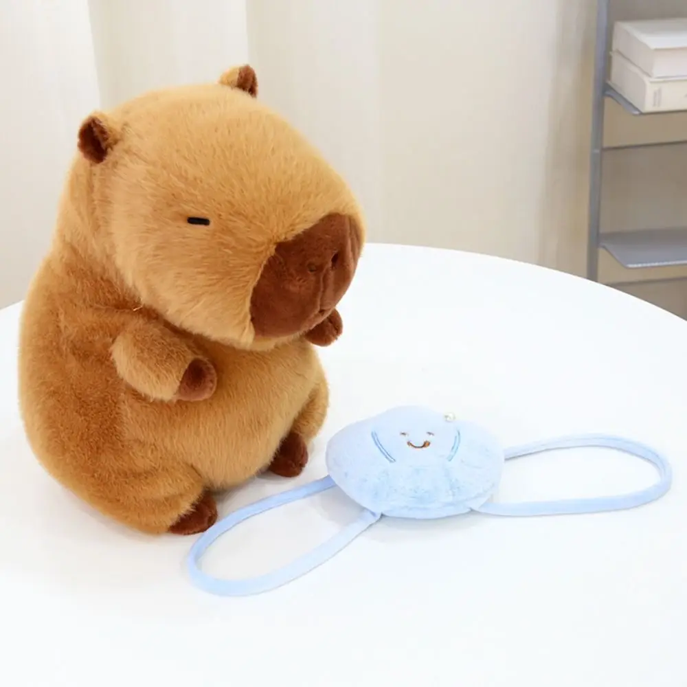 Con zaino Shell Capybara Peluche Simulazione Bambola di stoffa Capibara Anime Fluffty Toy Cartoon Summer Capybara Peluche Doll