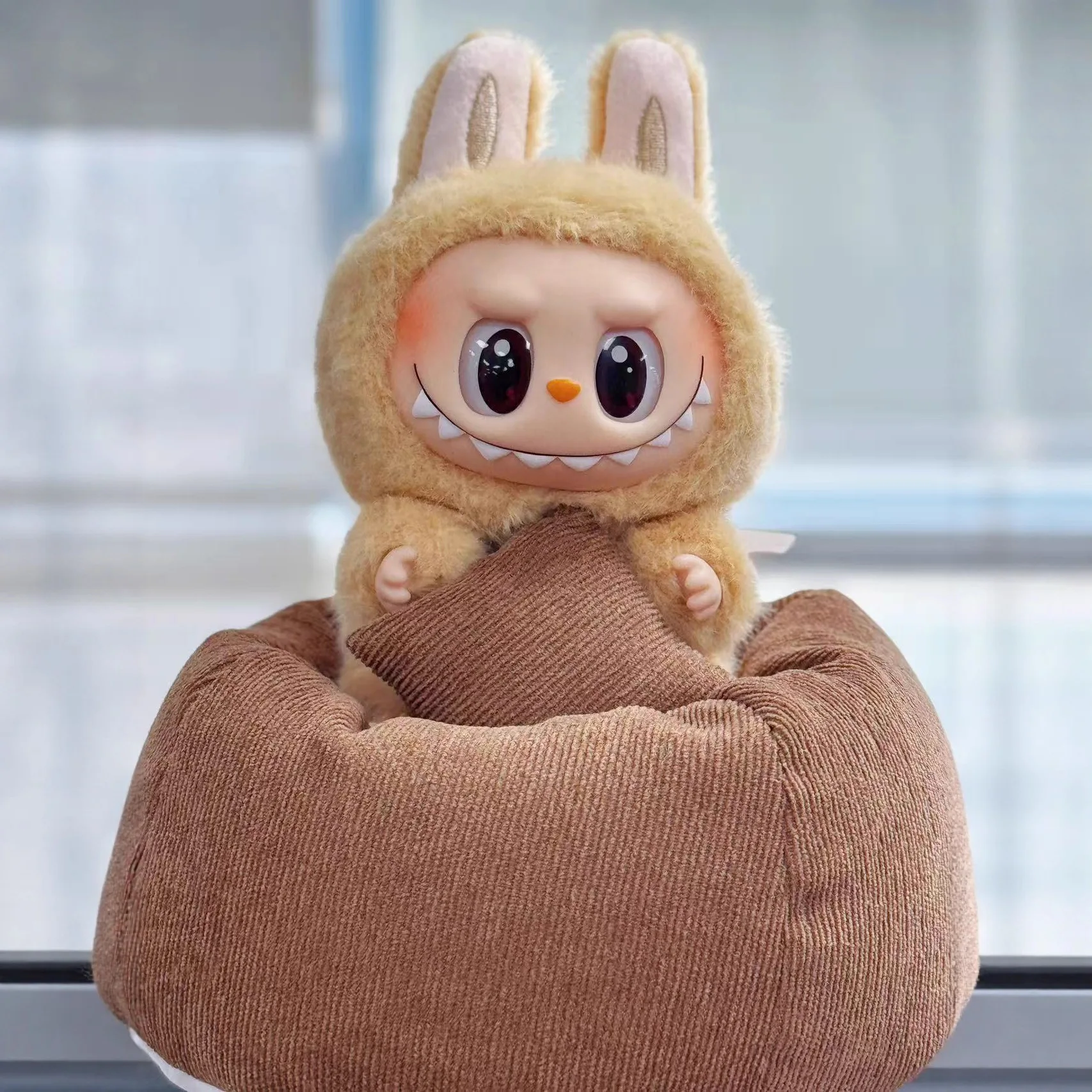 المعلقات من الجيل الأول والثاني والثالث، والقماش، وأريكة النوم، وسلسلة المفاتيح، وحقيبة لابوبو الناعمة، والأريكة، وحفلات الجلوس #3