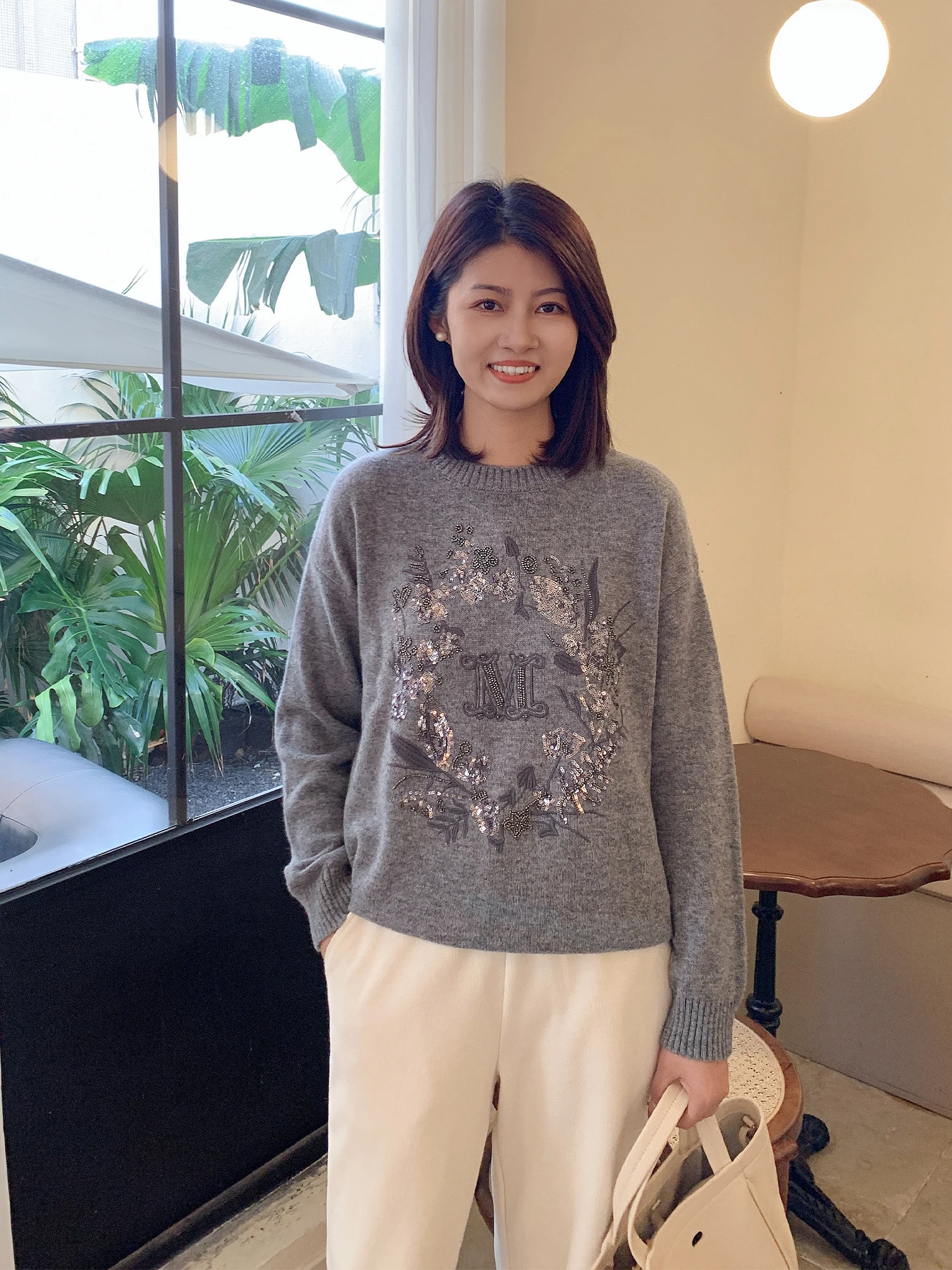 

Женский вязаный свитер с цветочным узором и пайетками, 29/6, зимний, свободный крой, круглый вырез, тонкий, шерстяной, повседневный, модный