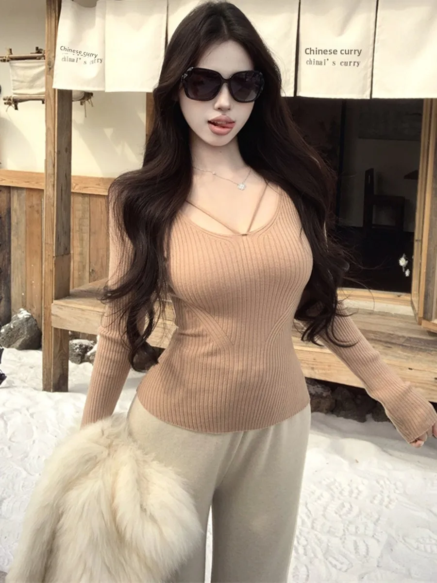 Autumn New Style Pure Color U-Neck Hollow out Long Sleeve Slim Fit Knitted Top Women's Versatile High Waist Knitwear T-shirt