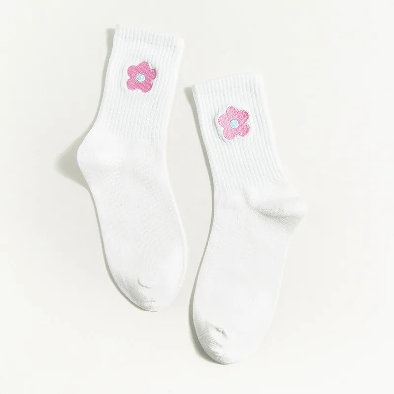 Calcetines con bordado de flores para mujer, estilo Harajuku, Kawaii, japonés, coreano, otoño e invierno, 091903