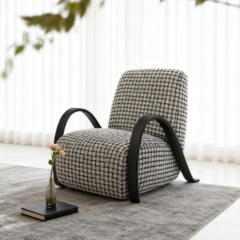 Minimalist single sofa chair light luxury fabric armrest leisure chair