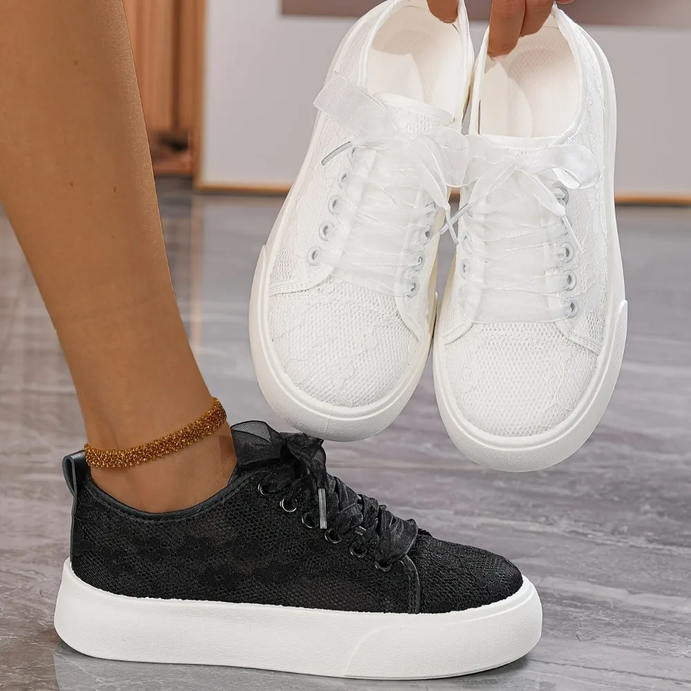 여성 여름 패션 신발 새로운 메쉬 캐주얼 운동화 절묘한 신발 끈이있는 편안하고 통기성 스포츠 신발