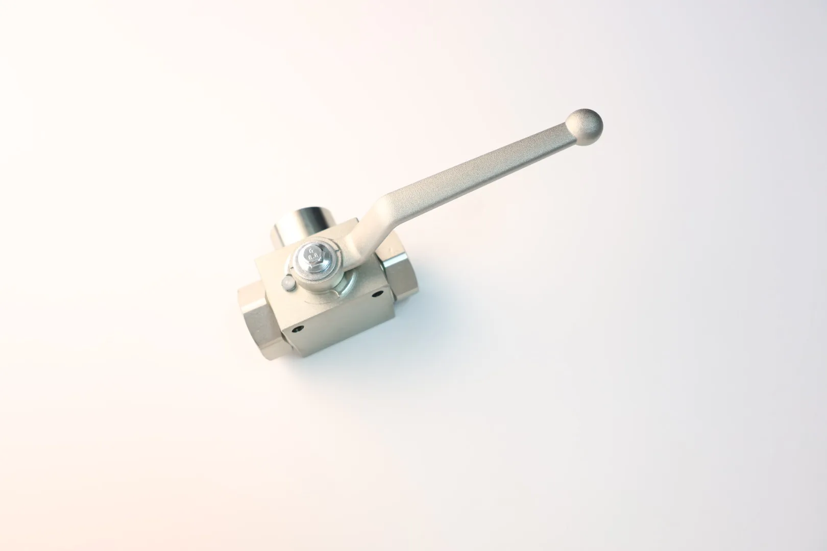 KHB3K Series  High-quality Galvanized Carbon Steel 3/4 BSPP Internal Thread Tee High-pressure Ball Valve with Mounting Hole