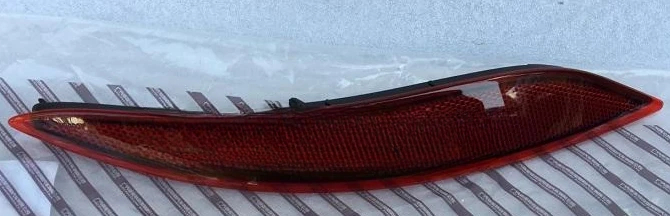 Rear Bumper Reflector Light Back Bumper Light False Rear Bumper Light 51906120 for Fiat Viaggio