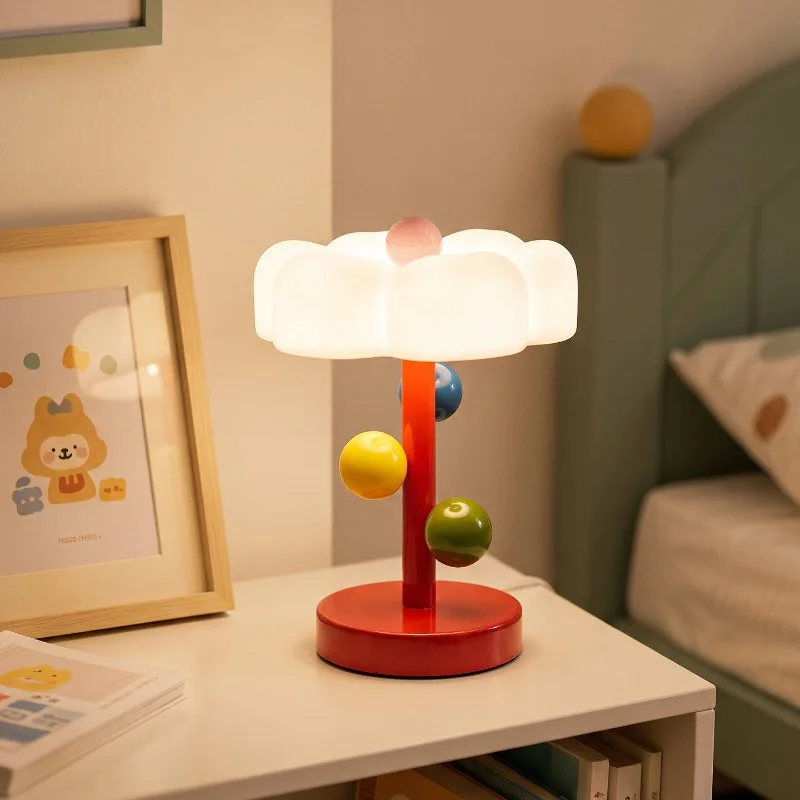 Night light desktop ornament, high-end, niche home desk lamp, bedroom bedside lamp, atmosphere ornament