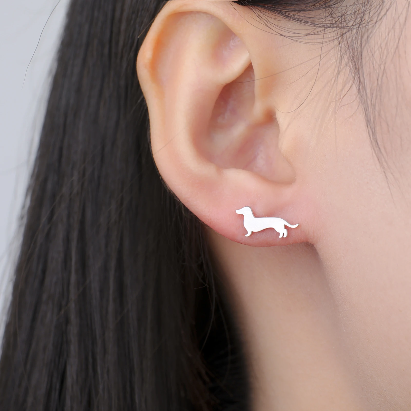 Skyrim Dachshund Dog Stud Earring for Women Girls Stainless Steel Gold Color Small Ear Studs Cute Trend Animal Jewelry Wholesale