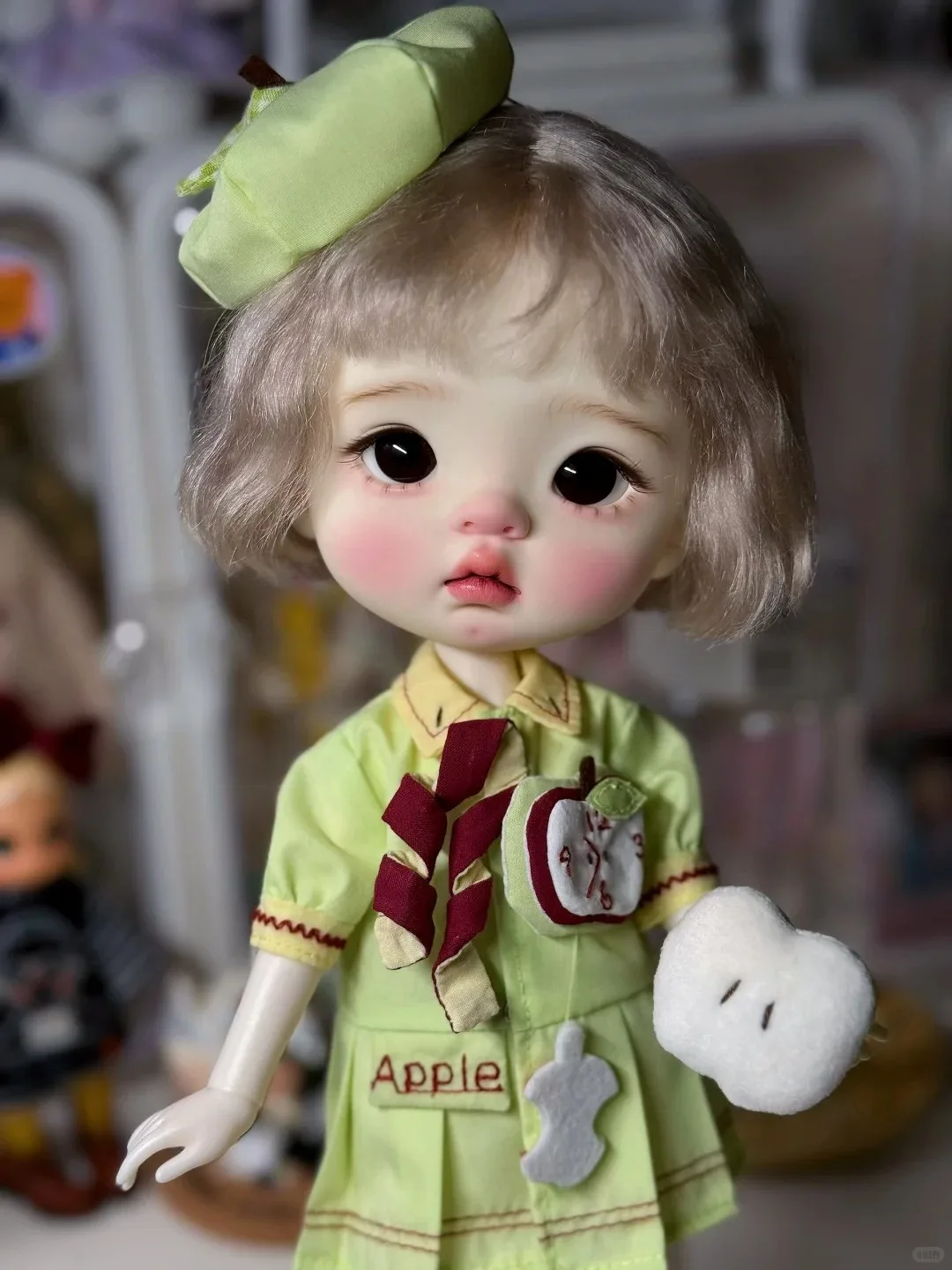 

New sd BJD doll 1/6 qianqian Sister Girl Fish Small cloth sd doll Cute joints Movable Resin bb Spot makeup free shipping