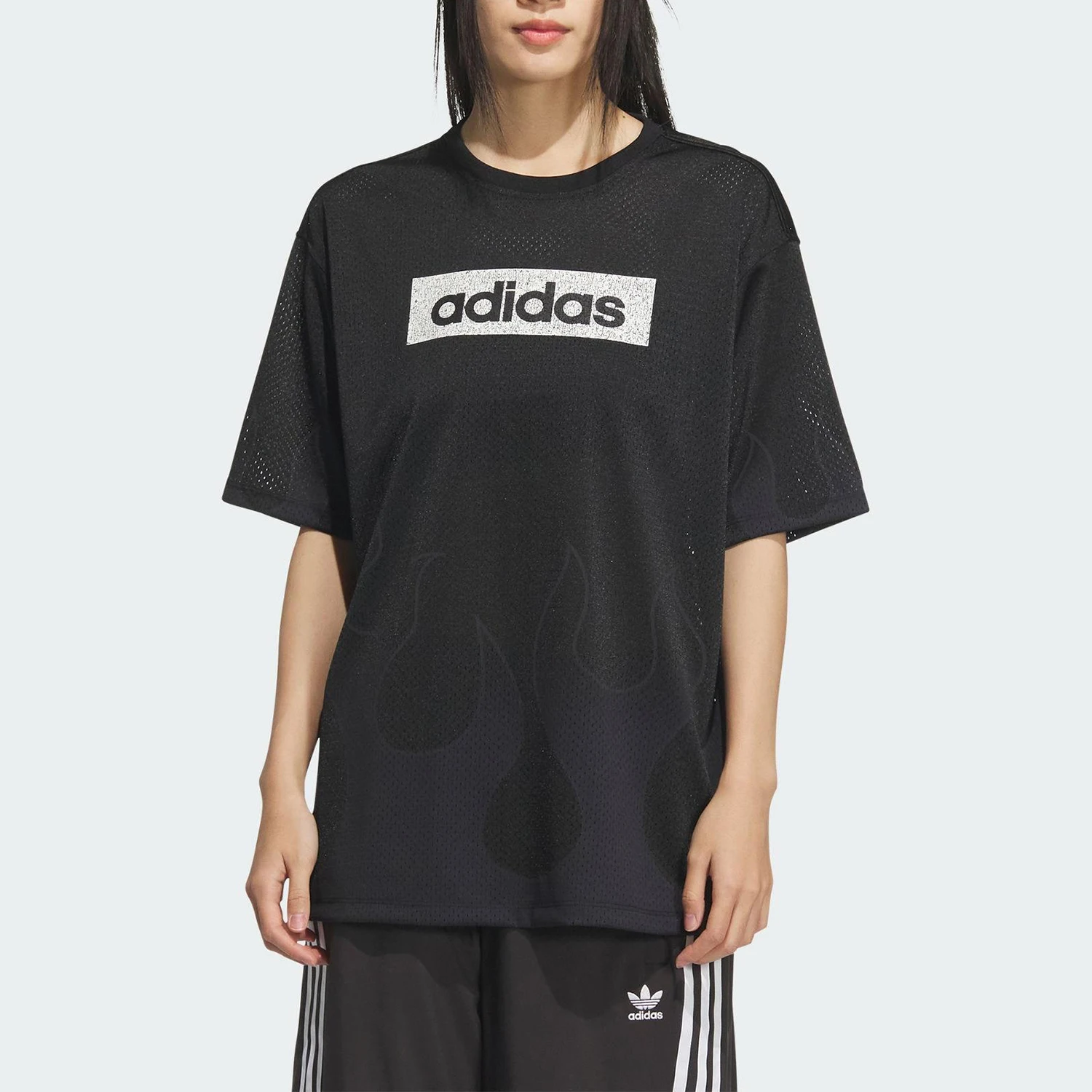 

Женская дышащая свободная футболка Adidas Authentic Trefoil с коротким рукавом KF0146