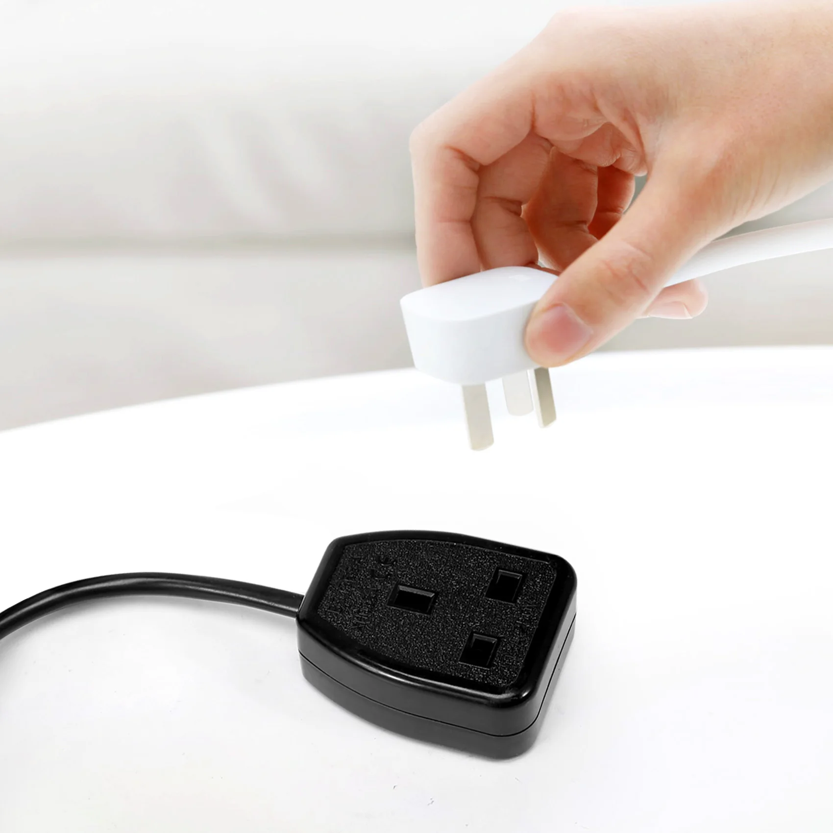 N34R-IEC320 C14 To UK BS1363A Outlet Socket,IEC C14 Male Plug To UK 3Pin Female Socket Power Adapter Cable For PDU UPS