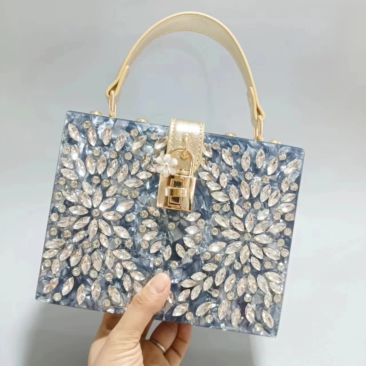 

New Style Acrylic European American Diamond Evening Handbag for Women Single Shoulder Crossbody Large Capacity Wedding Handbag