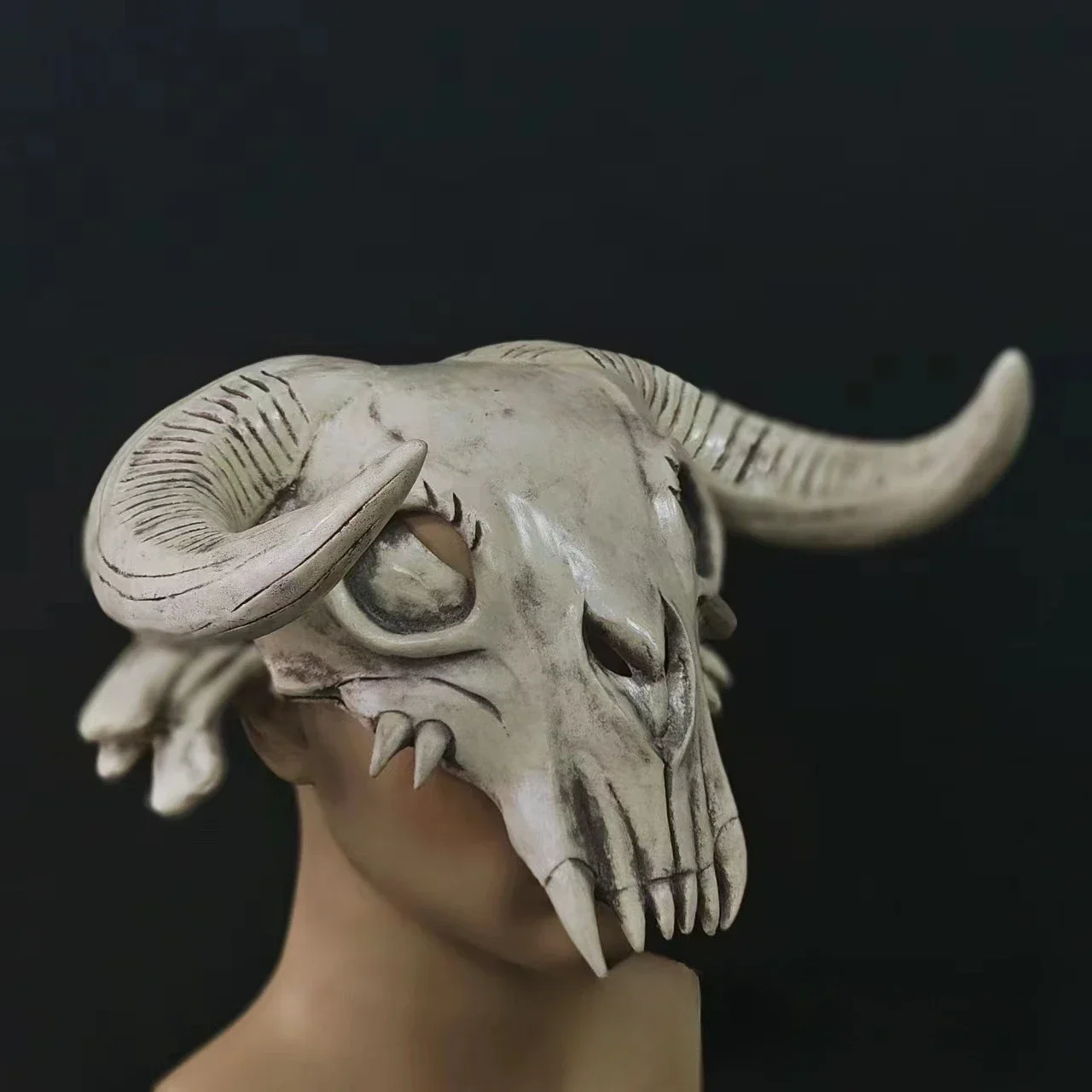 Bull Horn Mask Bull Skeleton Head Mask Bull Bone Cosplay Halloween Bulls Headcover Monster Hunter Masques Latex Skeleton Prop