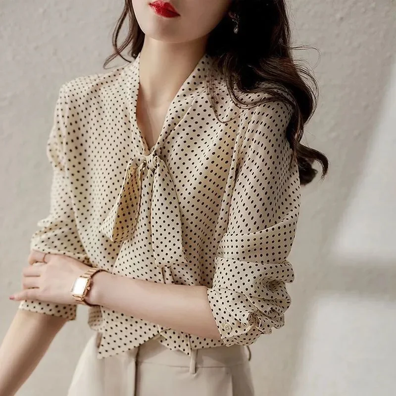 

Korean Female Collar Tie Long Sleeves Shirt Jacket Spring Autumn Women Wave Point Shirts Coat Ladies Cardigan Thin Blouse Tops