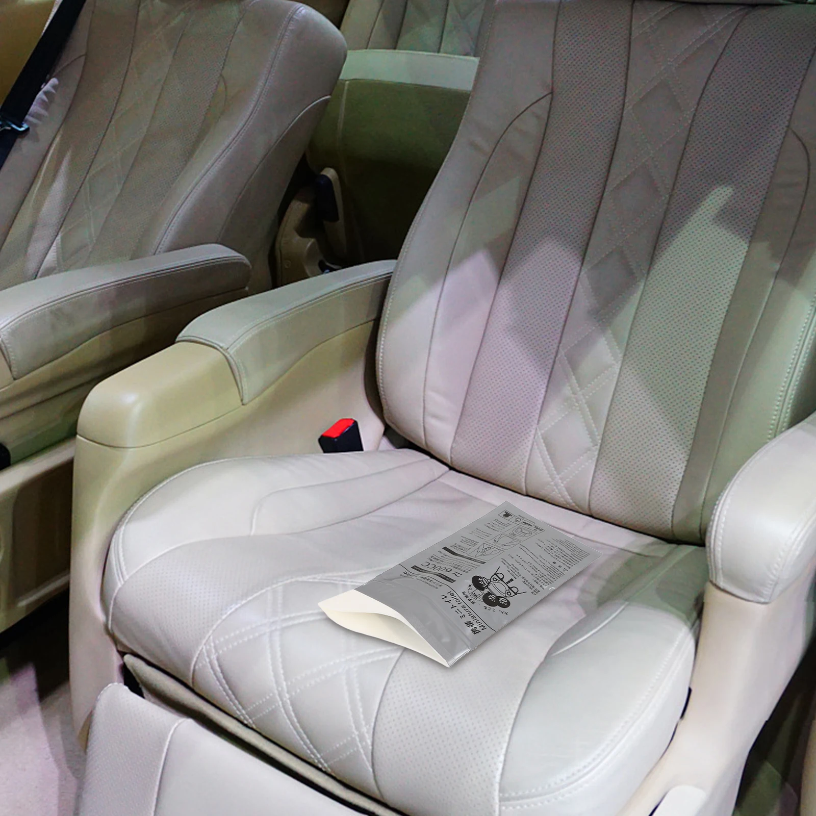 

4Pcs Portable Urine Bags Car Emergency Travel Camping Disposable Pee Pouches for Men Women Outdoor Pee Bags Urine Pouch