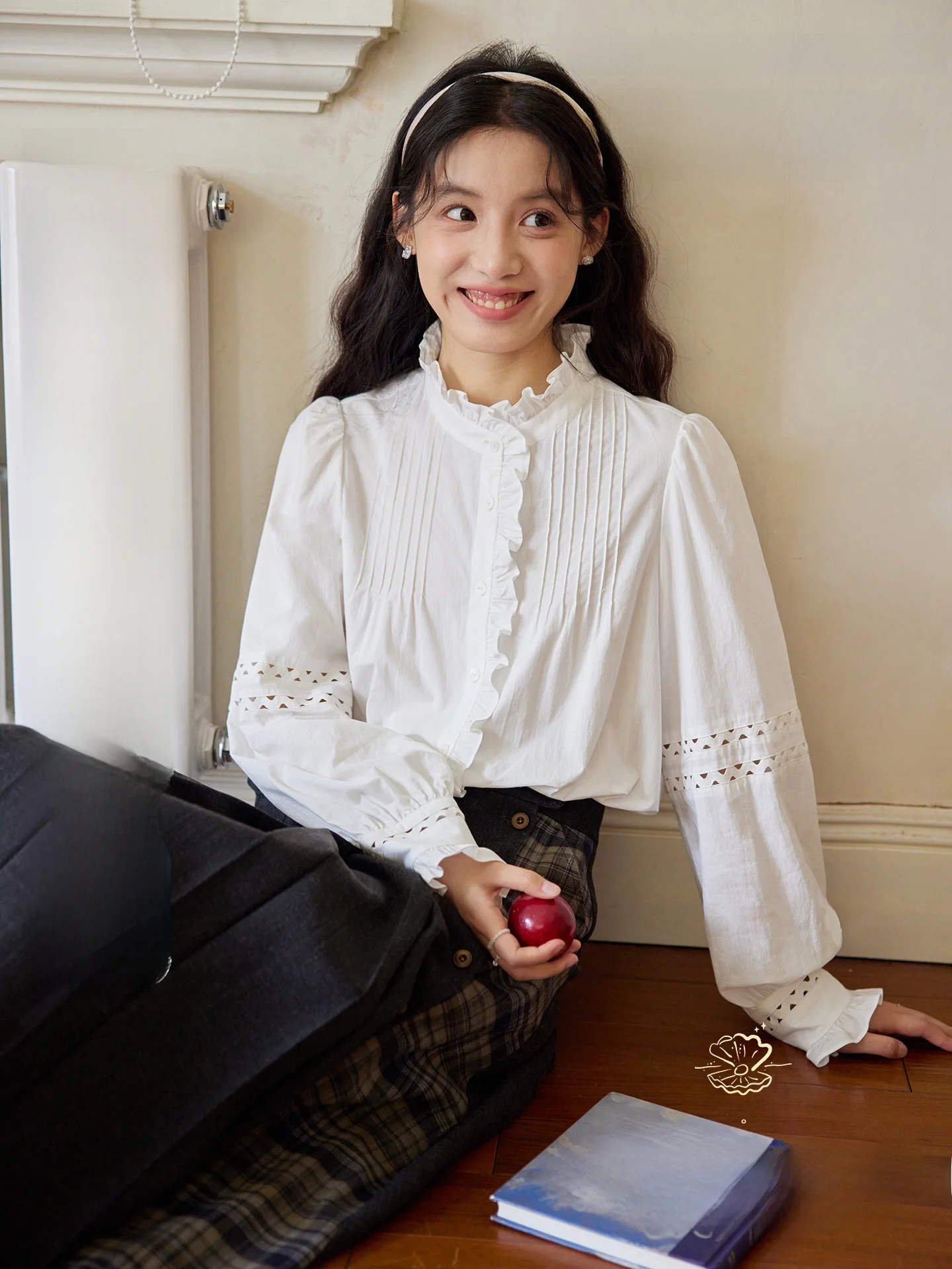 

White Stand Collar irt Women's Wave Lace Trim Wooden Ear irt French Sle Loose Fit Pure Cotton Bubble Sve Long Sve