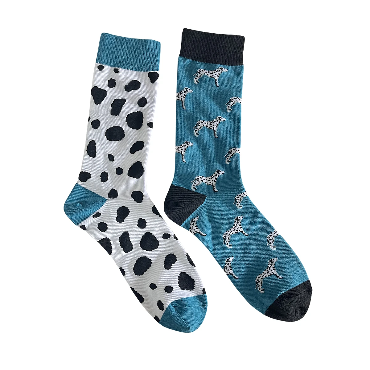 1 Pair Unisex Cartoon Dalmatian Dog Pattern Novelty Comfty Mid Tube Socks Suit In All Seasons For Daily