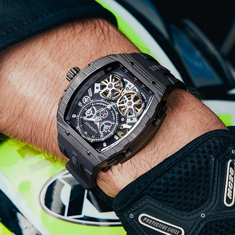 FAIRWHALE Orologio meccanico alla moda da uomo Tourbillon in fibra di carbonio Cinturino in caucciù impermeabile Orologio standard da uomo delle migliori marche