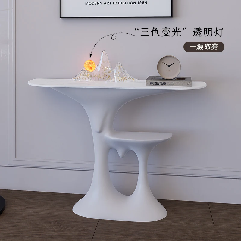 

Прихожая тумба-консоль TAO: Элитный настенный шкаф для прихожей в стиле Light Luxury, декоративный элемент для входной зоны.