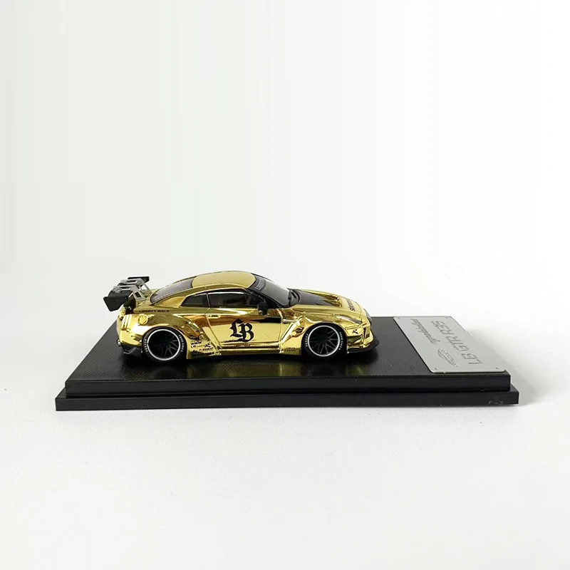 MC 1:64 modelauto GTR R35 LB brede body legering gegoten voertuigcollectie - chroom goud