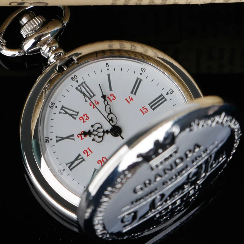 ساعة جيب رجالية فضية عتيقة مع نقش على شكل قلب "إلى الجد" وقلادة وإكسسوارات على مدار الساعة أفضل تذكار