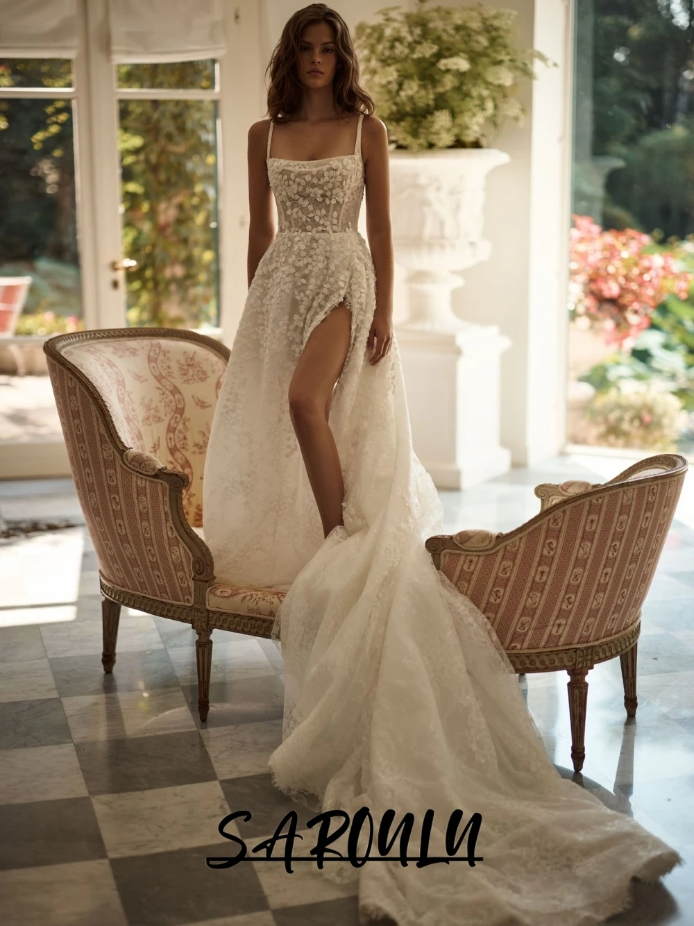 

Delicate Floral A Line Wedding Dress Modern Square Neckline Customized Bridal Gown With Slit Graceful Appliques Women Wear