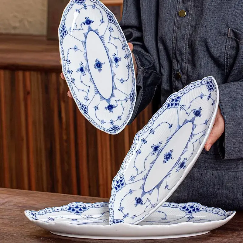 Blauer und weißer Tang-Gras-Essteller, ovaler Frühstücksteller, Keramik-Desserttablett, chinesisches klassisches weißes Porzellangeschirr