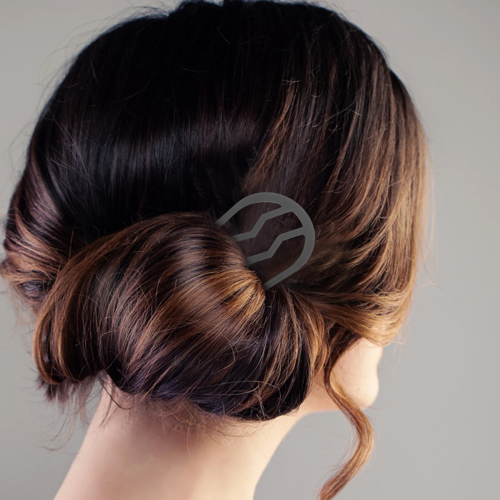 

6Pcs Iron Hair Comb Set for Women's Bun and Updo Styles Lightweight Non-Slip Teeth Combs for Bridal Outdoor Wear