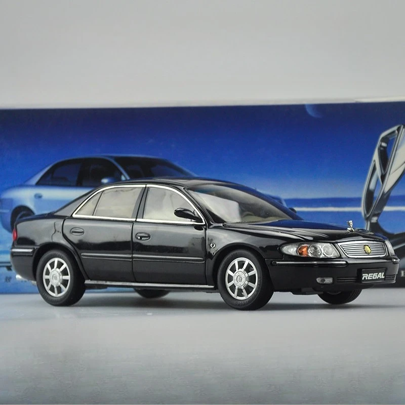 Diecast 1:18 Scale First Generation Buick Regal Alloy Car Model