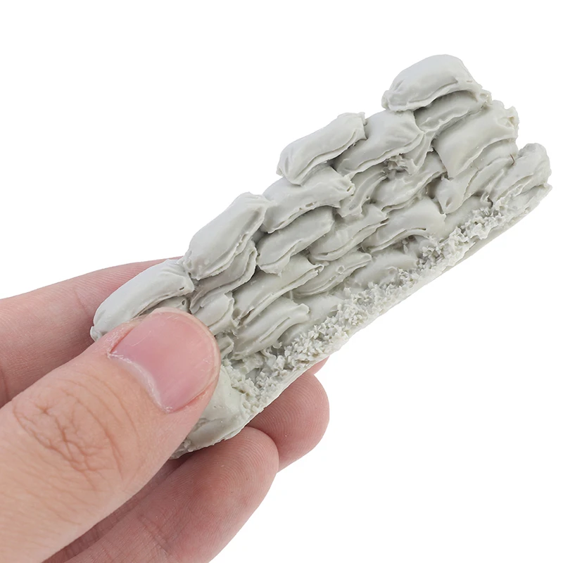 1PC 1/35 Scale Resin Model for Sand Table Game Scenery Accessories Sandbags Miniatures