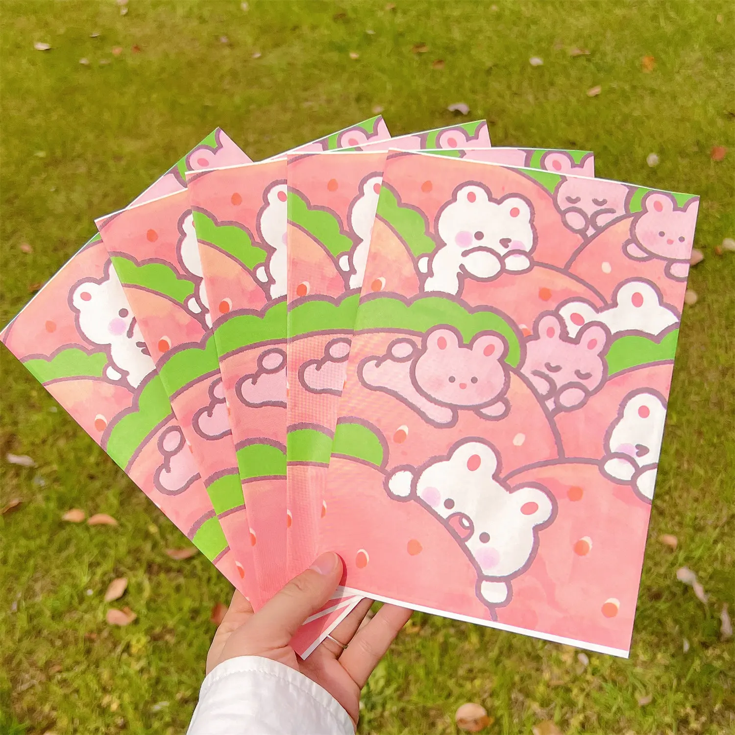 10 Pcs Cute Cartoon Strawberry Rabbit Paper Storage Bag Mini Paper Bag Swing Decoration Props Packaging Materials