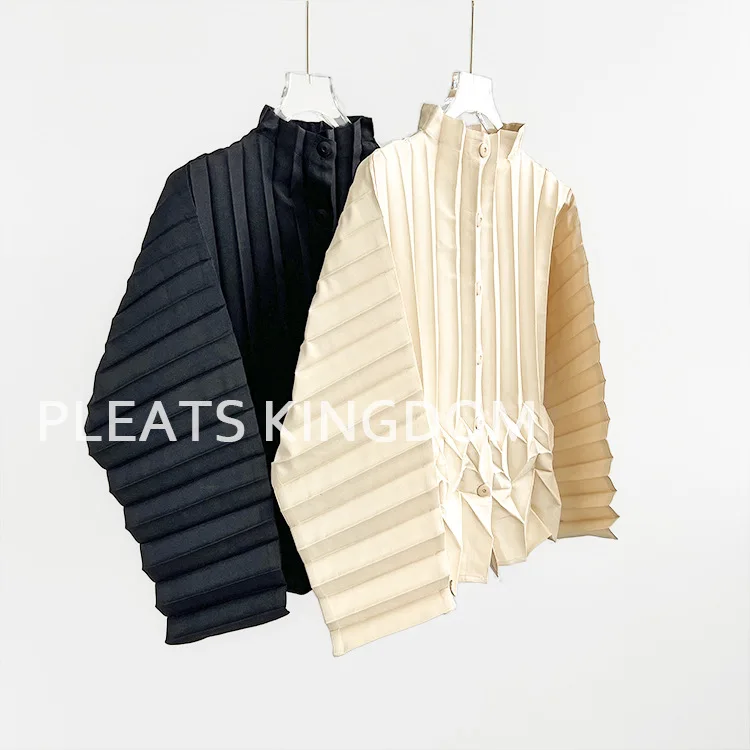 YUDX Light Luxury Collection Geplooid damesjack Gedrapeerd silhouet Casual mode Slanke trenchcoat met opstaande kraag