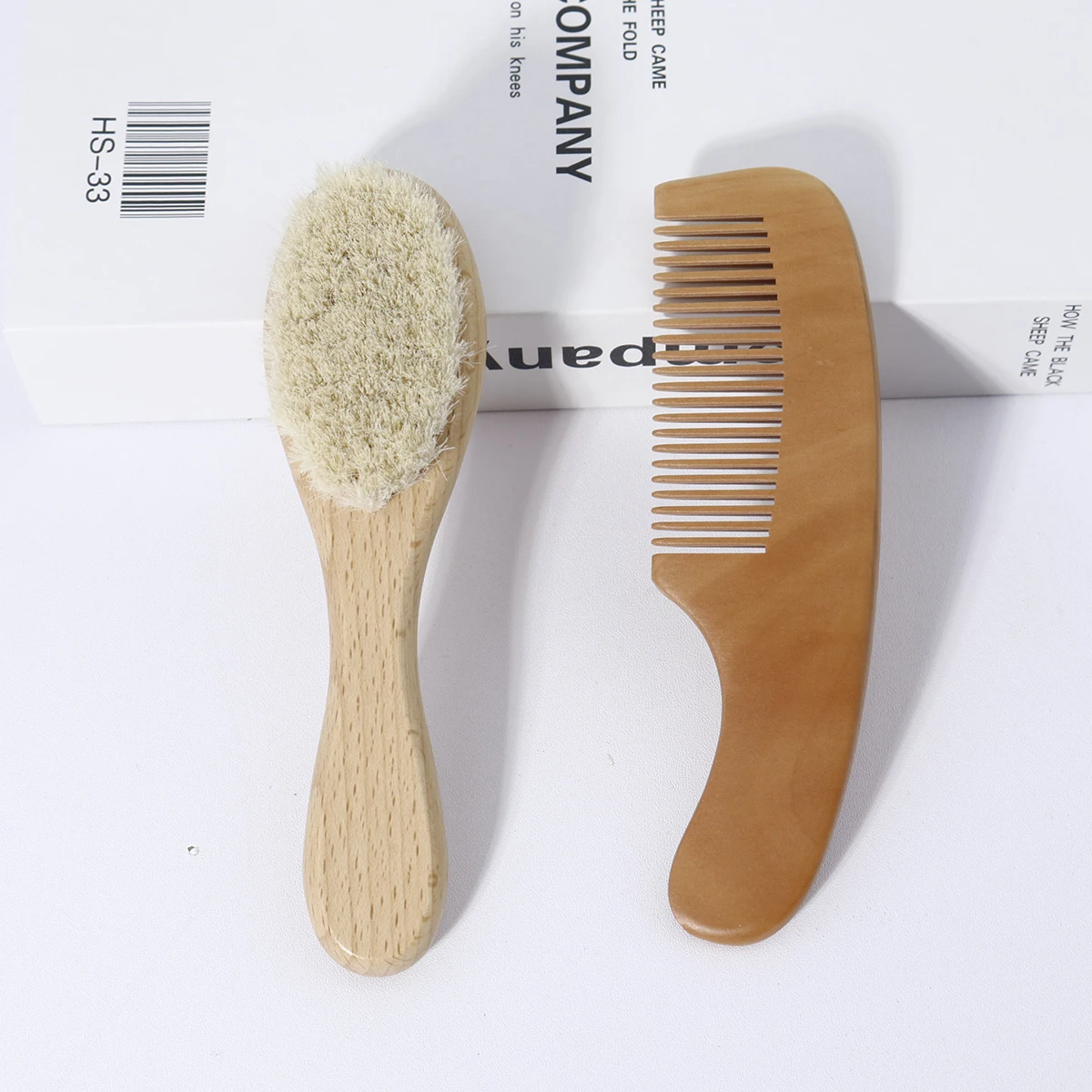 Conjunto de escova de cabelo de madeira de 2 peças, escova de cabelo de lã macia feita de madeira, pente de dente denso de madeira de pêssego, especial para perucas de cabelo real