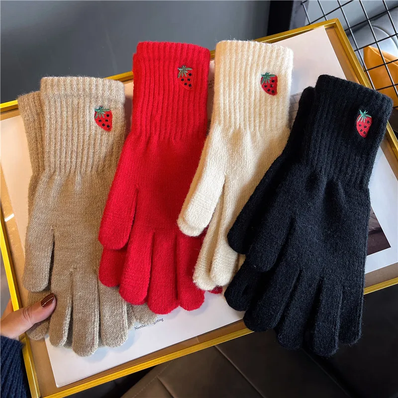 Creative Fashion Strawberry Printing Gloves Mobile Phone Touchscreen Knitted Gloves Winter Thick & Warm Adult Gloves Men Women