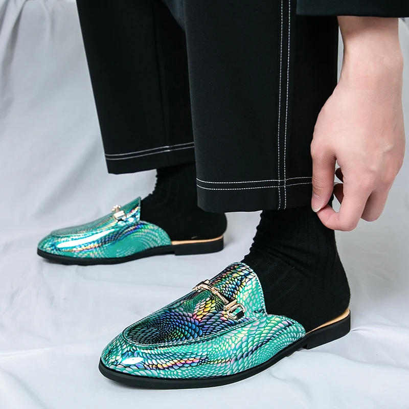 

Official Website Hot Selling Men's Loafers Versatile Flat Business Shoes for Commuting Soft Soled High-end Men's Dress Shoes