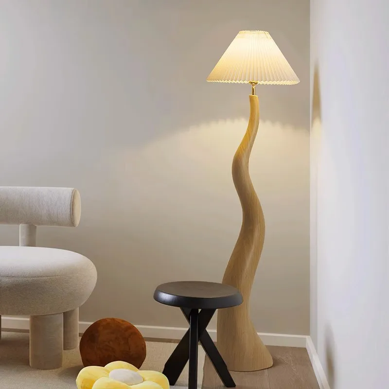 Large Light Luxury Resin Floor Lamp Nordic Cream Minimalist Bedroom Study Atmosphere Curved Pleated Cover Decoration Floor Lamp