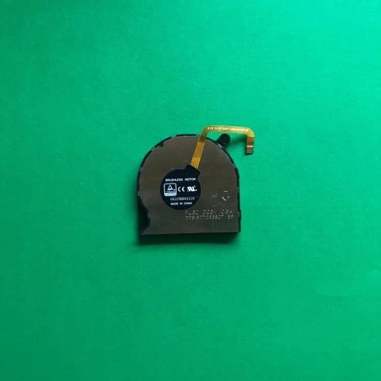 

Новый вентилятор охлаждения процессора для TOSHIBA PORTEGE X30T-E G61C00041210 FL6C DC5V 0,5A DFS150705680T