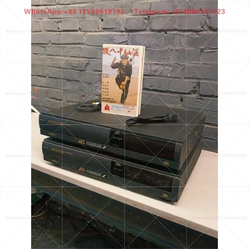 VHS VCR Player and Video Converter, Transfer Home Movies To DVD or Digital Files Via USB, Compatible with TV,Used, Not Brand New