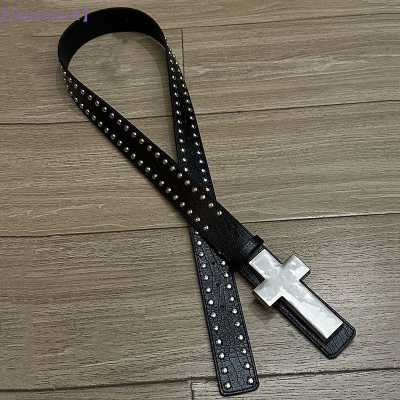 

【Xia2】Punk Studded Cross Belt Men Women Gothic Rivet Leather Waist Belt Vintage Rock Jeans Belt Fashion Outfit Accessory{S}