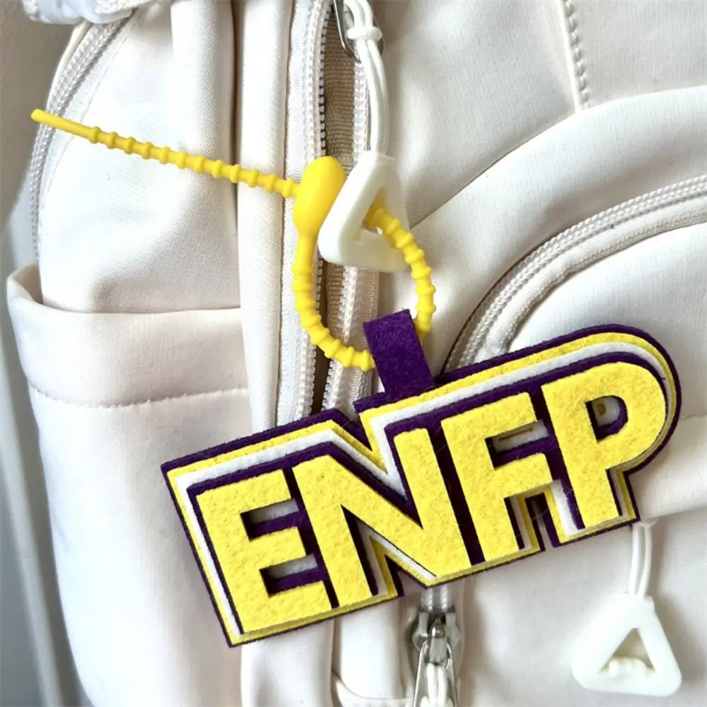 الحلو رسالة MBTI مفتاح سلسلة الكورية نمط كيرينغ غير المنسوجة قلادة أنماط ملونة سحر 16 نوع شخصية مفتاح سلسلة الأطفال