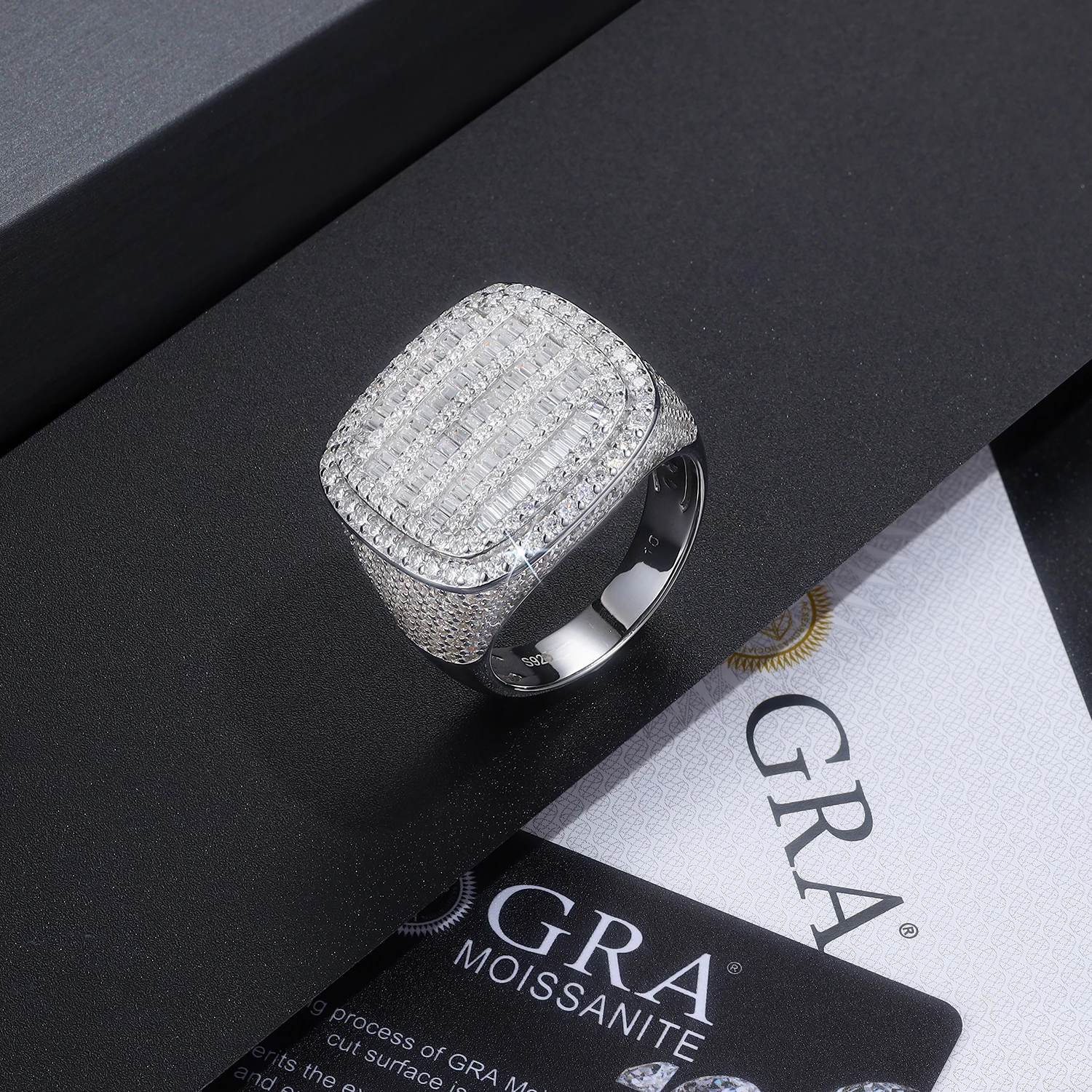JIUZUAN Full Moissanite Ring Hip Hop Style 925 Silver 18K Gold Plated Baguette Pave Gift Comes with GRA Certificate