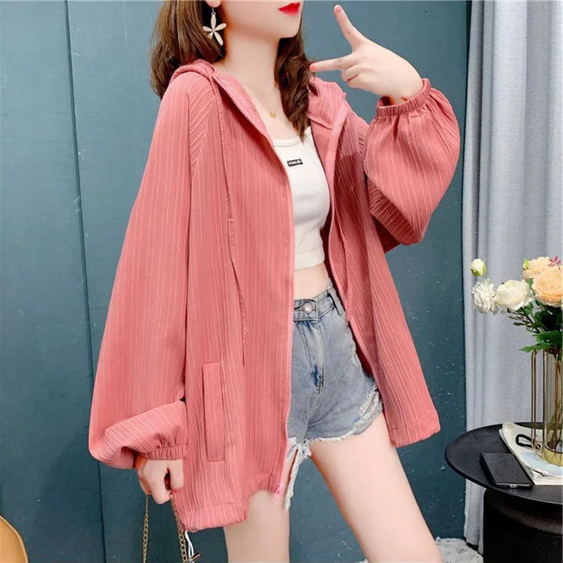 Outdoor breathable sun protection clothes Women New Summer Sun Protective Clothing UV Protection Outerwear Cardigan Thin Coat