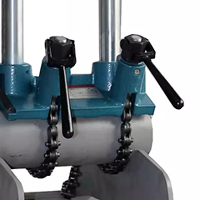 전기 구멍 펀칭기 4방향 구멍 펀칭기 TWK-5B 1800W 관통형 구멍 펀칭기