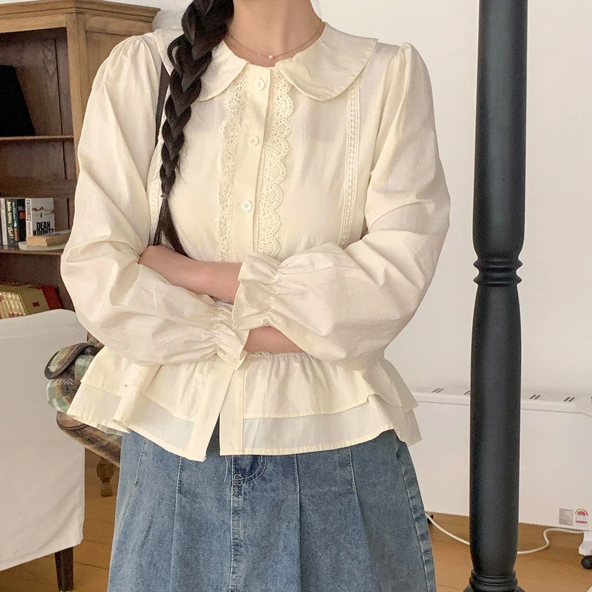 

Korean Style Long Sleeve Lace Trimmed Ruffle Bell Sleeve Princess Collar Double Layer Hem Women's Shirt Anti-Aging Fashion