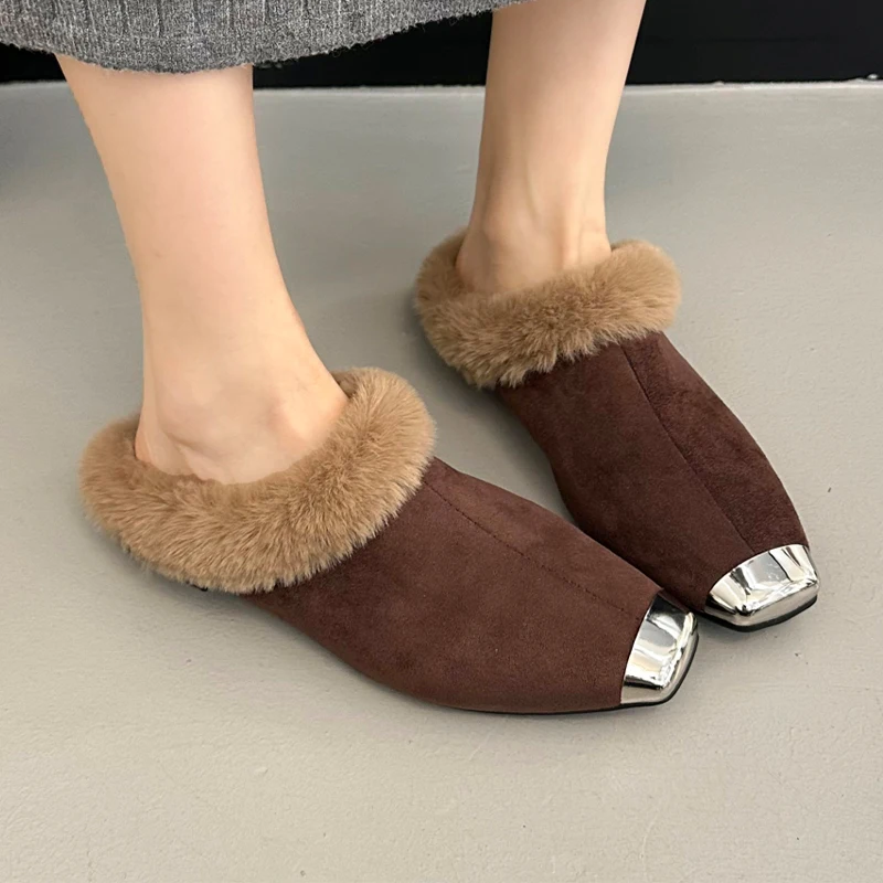 الفراء النعال النسائية ساحة تو موضة البغال Singback أحذية 2025 جديد أحذية الشتاء الدافئة عادية قصيرة أفخم دافئ فام أحذية الثلوج