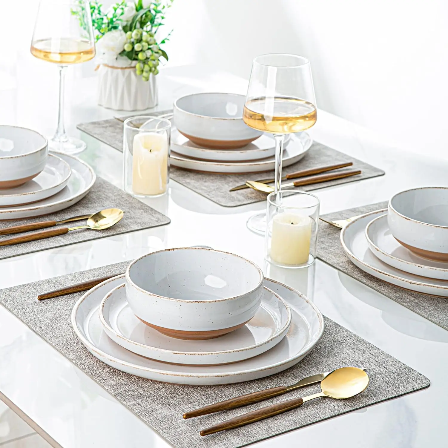 Set di stoviglie in ceramica da 24 pezzi per 8, set di piatti e ciotole in gres dipinti a mano con lato interno in terracotta rustico, scratch Re