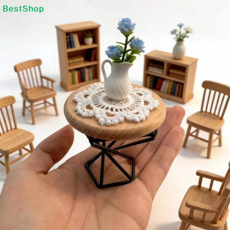 

♬ Миниатюрный обеденный стол в масштабе 1:12, деревянная мебель для кукольного домика с вазой и кружевной салфеткой