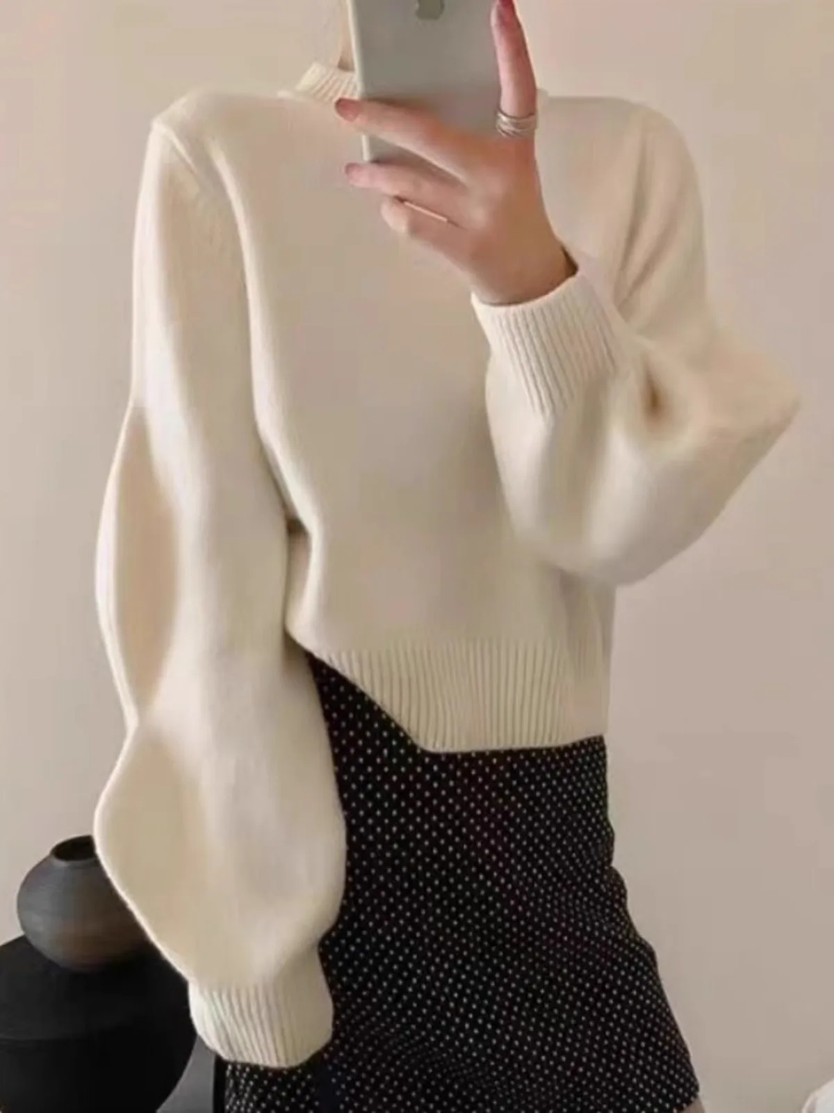 Simple semi-high round neck pure cashmere sweater women\'s autumn and winter loose long-sleeved thick pullover knit base