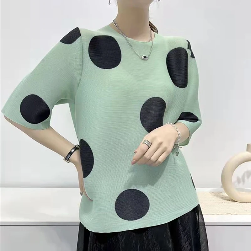 

Pleated polka dot T-shirt 2023 Summer New Korean luxury clothing Harajuku blouses for women fashion 2023