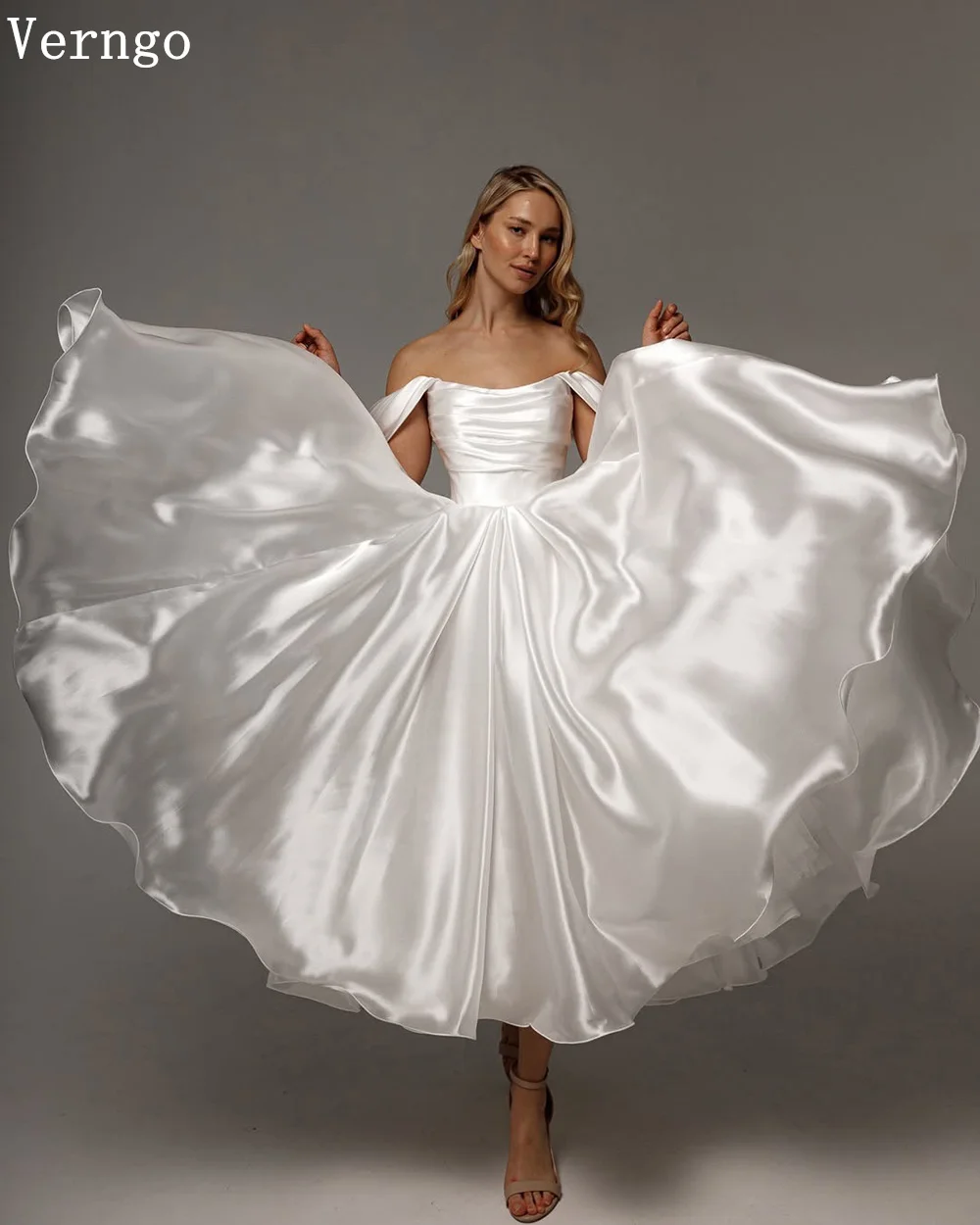 Verngo Elegantes, glänzendes Satin-Hochzeitskleid, schulterfrei, A-Linie, Knöchel-Brautkleid, Schnürung, einfache Kleider für die Hochzeit, individuell gestaltet