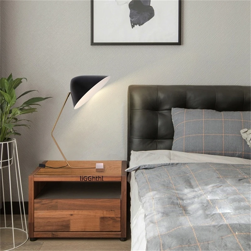 AIGESI  Nordic Table Lamp Postmodern Creative Design LED Desk Light Decor For Home Bedroom Bedside Study